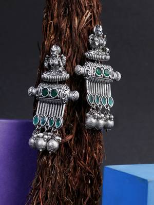 Oxidised green stone-studded pearl-tessel drop earrings 1
