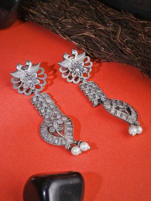 Oxidised grey stone-studded pearl-tessels earrings 1