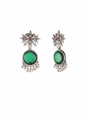 Oxidised green stone-studded pearl-tessels earrings 5