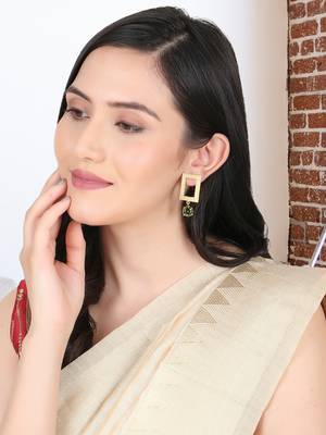 Gold-plated green stone-studded handcrafted earrings 3