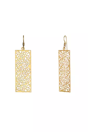 Gold-plated handcrafted earrings