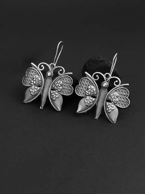 Silver-plated butterfly shape earrings 1