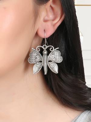 Silver-plated butterfly shape earrings 2