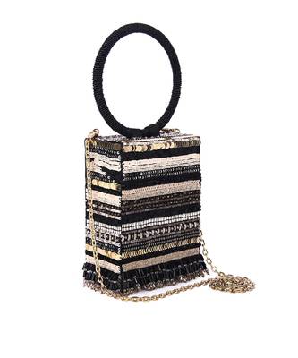 Black ring shone clutch 3