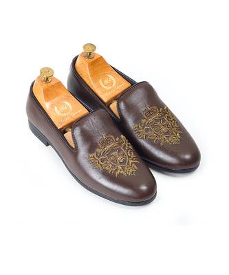 Brown regal bee slipons 1