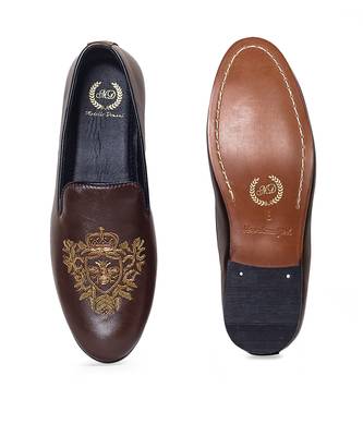 Brown regal bee slipons 3