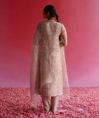 Pink gulbag kurta set 3