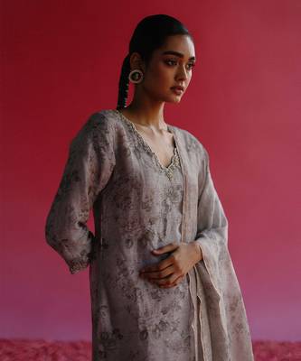 Grey swaroop kurta set 4