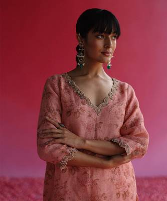 Pink swaroop kurta set 4