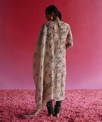 White aacho kurta set 3