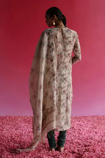 White aacho kurta set