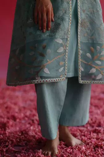 Blue pushti kurta set