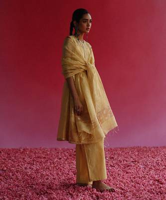 Yellow pushti kurta set 2