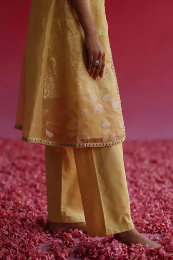 Yellow pushti kurta set