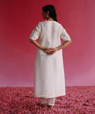 Off white mogra kurta set 3