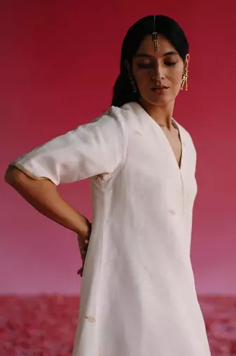 Off white mogra kurta set
