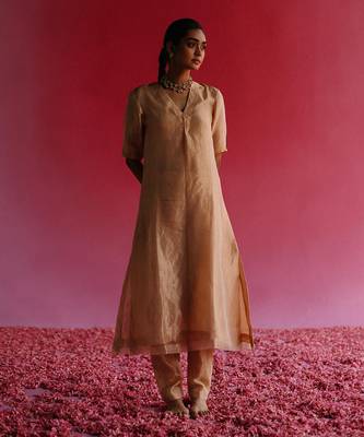 Gold surasa kurta set 2