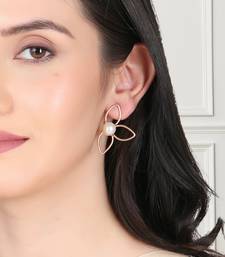 Gold-plated leaf design handcrafted earrings