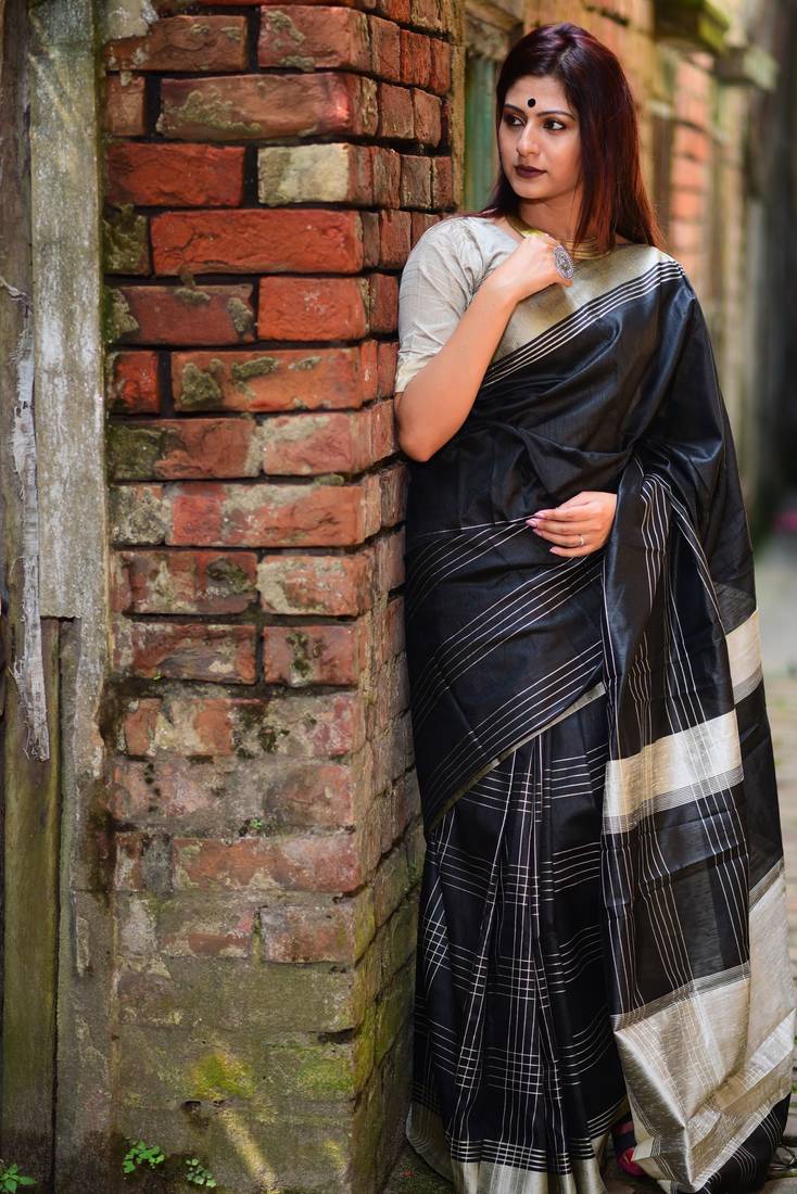 BLACK RAW SILK PRETTY SAREE
