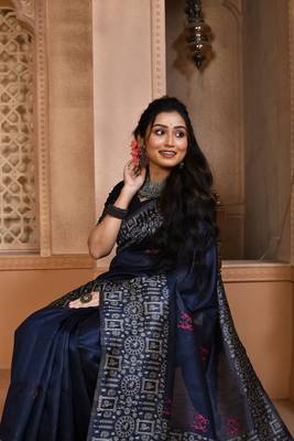 BLUE BANGLOREI RAW  SILK PRETTY SAREE 2