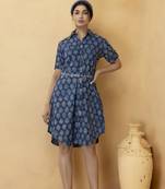 Geroo Jaipur Women Blue Ethnic Motifs Printed Cold-Shoulder Sleeves Thread Work Indigo Handloom Kurta