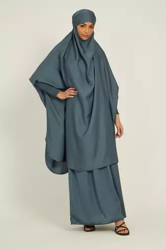 modest city two piece grey jilbab set with dolman sleeves