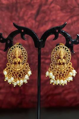 White temple jhumka earring 1