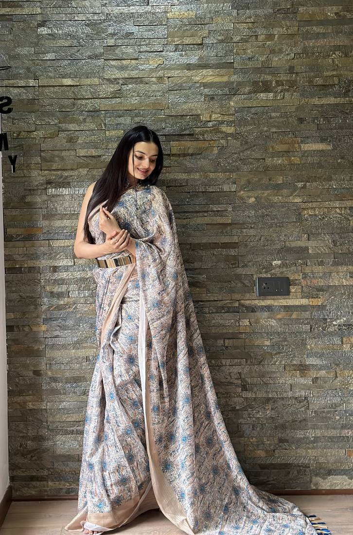 Cream Colour Georgette Fabric Ready To Wear Saree With Blouse