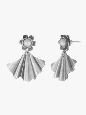 Women silver-plated oxidized leaf shape classic earrings 5