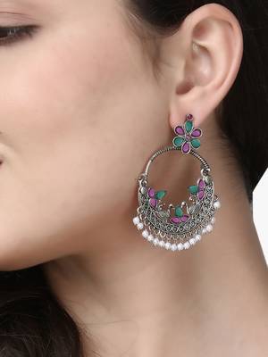 Women silver-plated classic earing 3