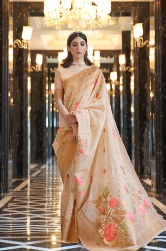 Women Cream Kabana Linen Zari Border Weaving Saree With Blouse 