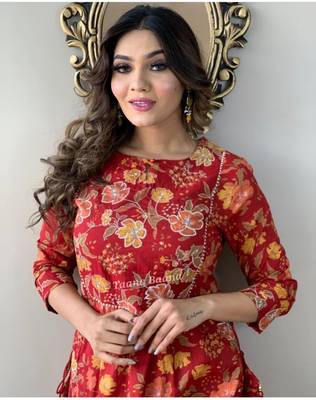 Multicolor flora printed Nyra Cut kurti with Pant  3