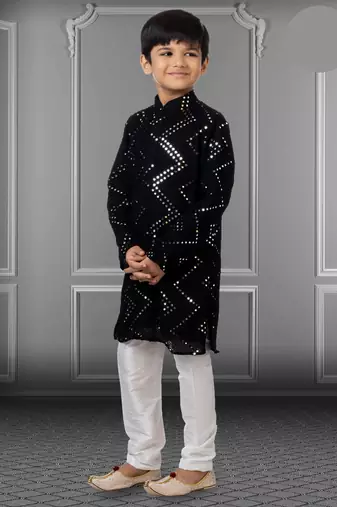 Chikankari Embroidered Kurta Pyjama For Boy's