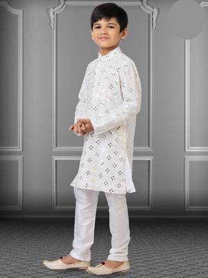 Chikankari Embroidered Kurta Pyjama For Boy's 2