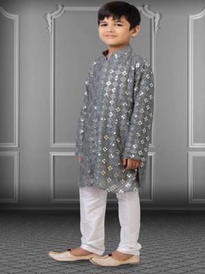 Chikankari Embroidered Kurta Pyjama For Boy's 2