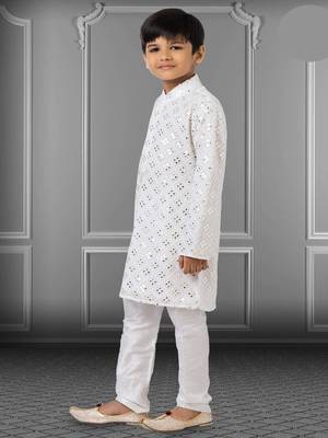 Chikankari Embroidered Kurta Pyjama For Boy's 2