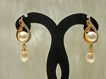 Mannat raj pearls and jewellers natural pearls designer danglers 4