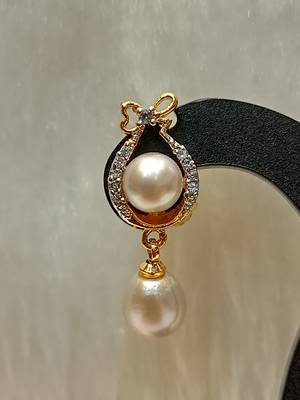 Mannat raj pearls and jewellers natural fresh water hyderabadi exclusive pearls danglers 2