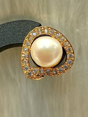 Mannat raj pearls and jewellers natural hyderabadi charming studs 2