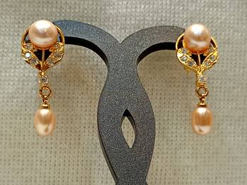 Mannat raj pearls and jewellers natural hyderabadi exclusive danglers 2
