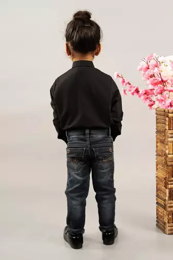 Black hand fish embroidery full shirt