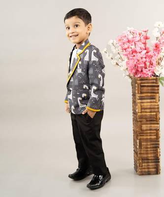 Black giraffe printed blazer 2