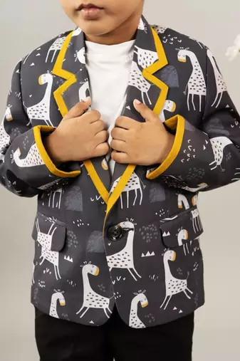 Black giraffe printed blazer