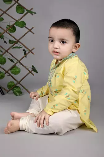 Yellow honey bee printed kurta set