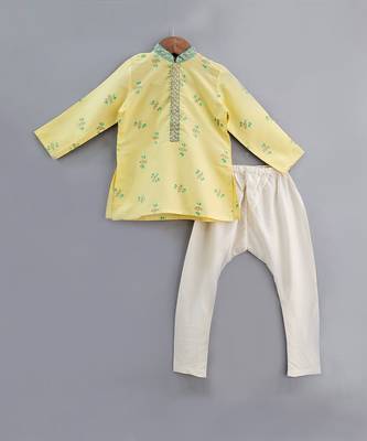Yellow honey bee printed kurta set 4