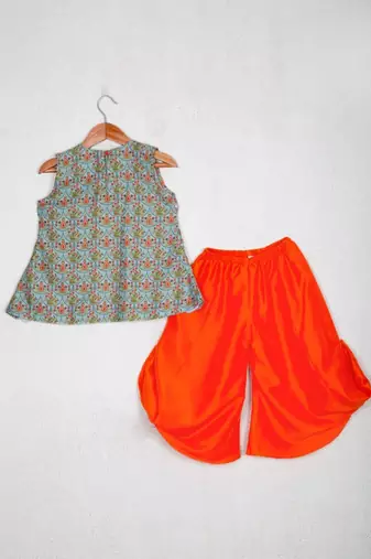 Multicolor printed peplum set