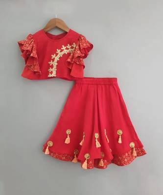 Red embroidered ghagara set 1
