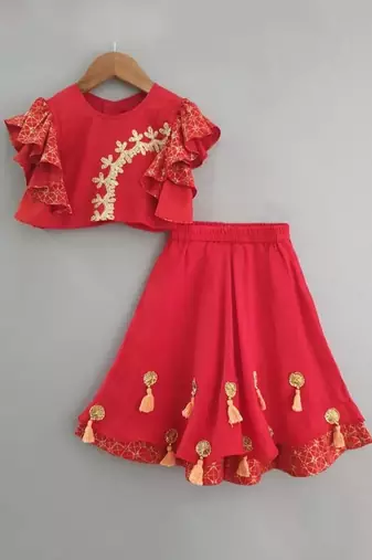 Red embroidered ghagara set