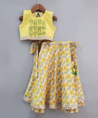 Yellow floral printed ghagara set 1