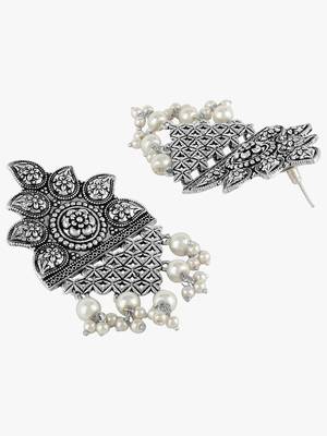Women silver-plated contemporary drop earrings 2